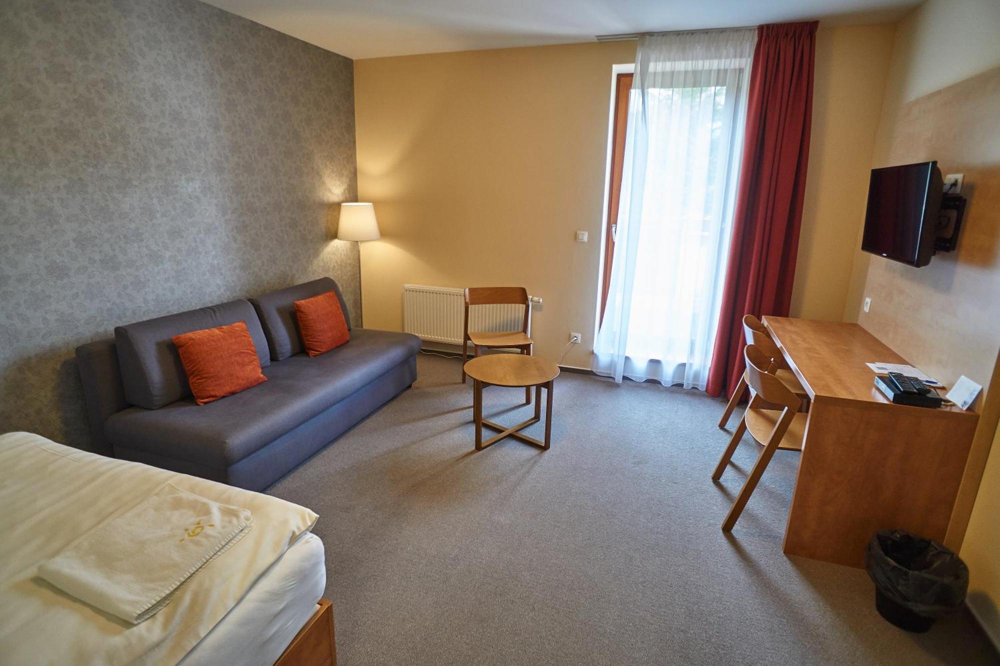 Hotel Toc Lipova Lazne Exteriör bild
