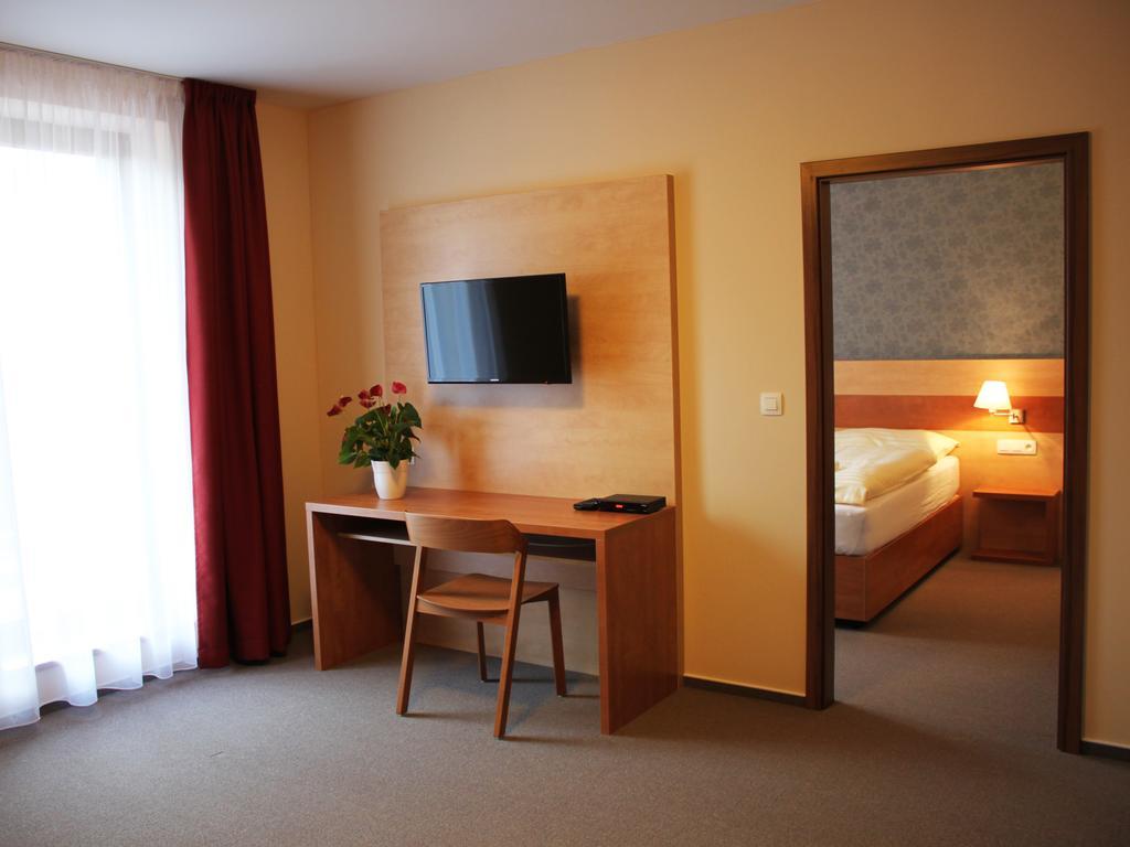 Hotel Toc Lipova Lazne Rum bild